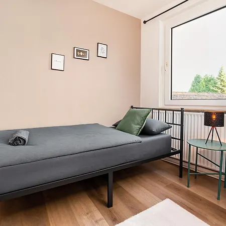 Smart Home - Bochum - Perfect For 6 Guests! Central - Netflix - Free Parking Zone Exterior foto